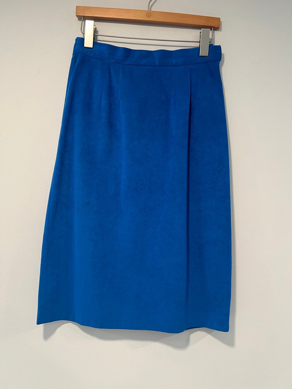 Vintage Samuel Robert Faux Suede Straight Skirt Bold Blue Made in USA Size 10 JL